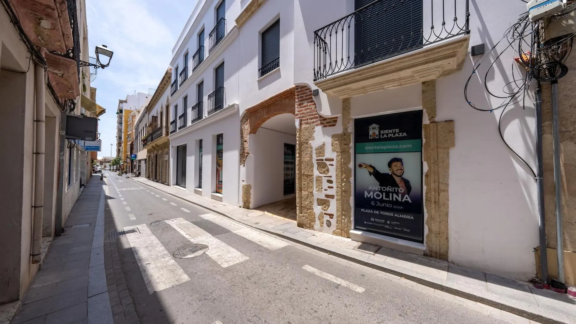 Moott Homes Suites Arco De Braulio Duplex 6 アルメリア