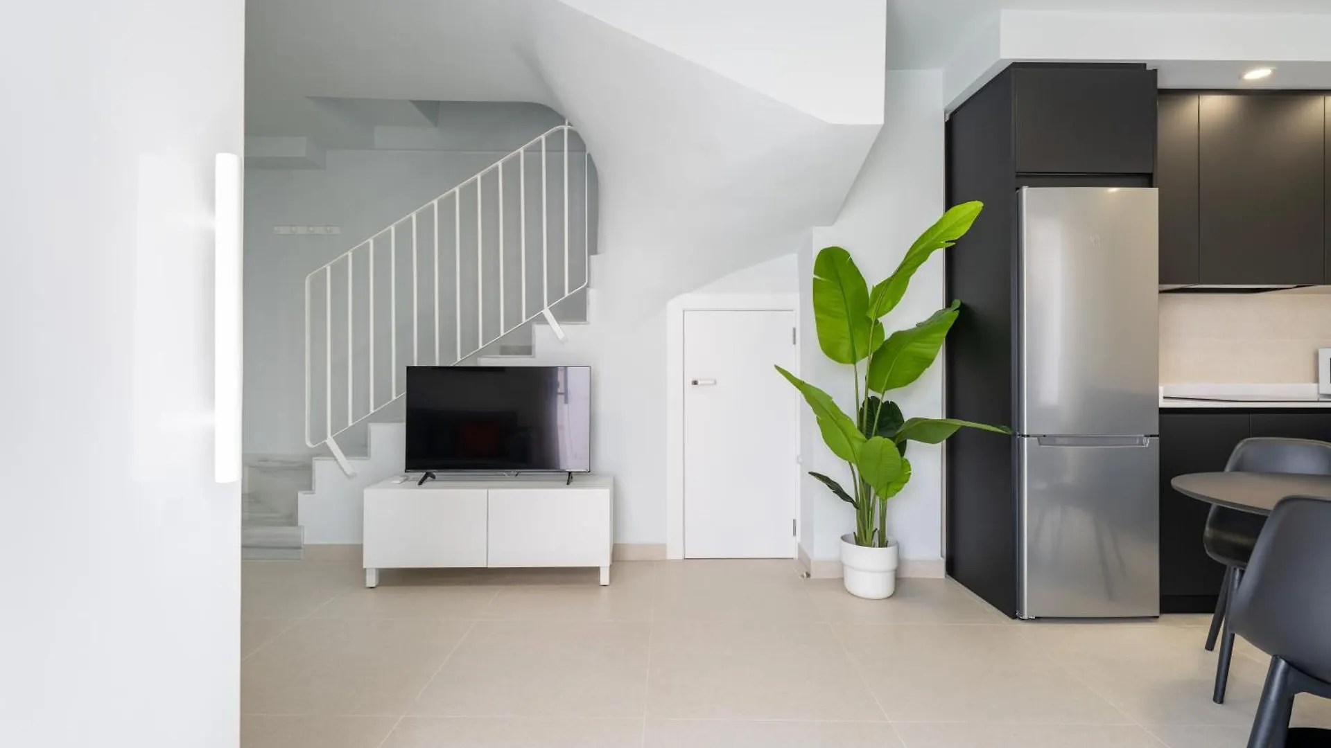 Moott Homes Suites Arco De Braulio Duplex 6 アルメリア