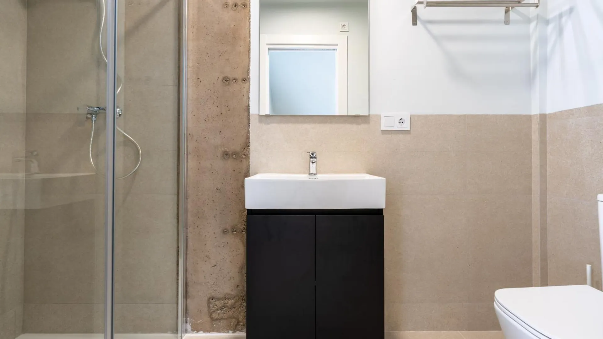 アパート Moott Homes Suites Arco De Braulio Duplex 6 アルメリア スペイン
