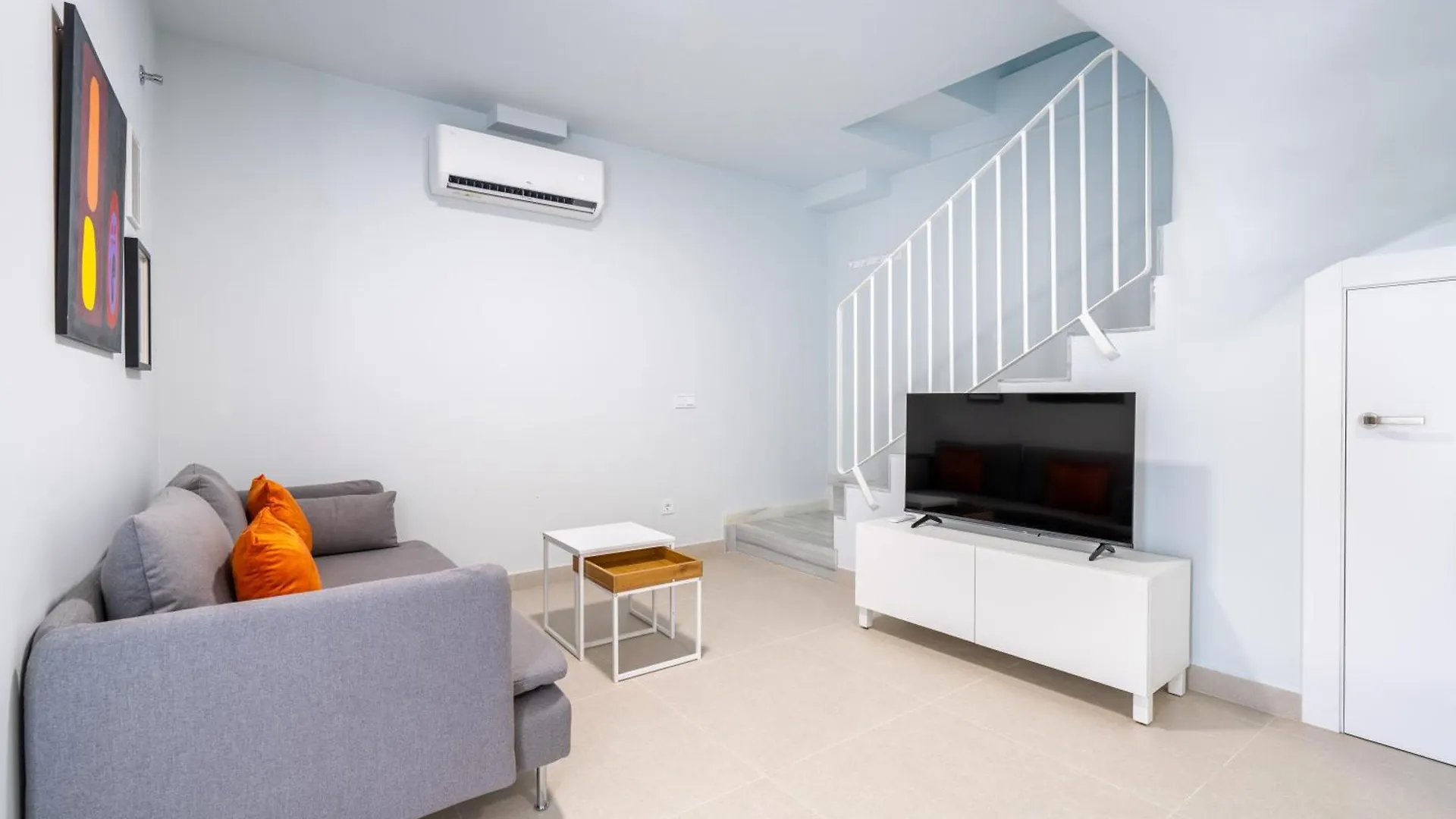 Moott Homes Suites Arco De Braulio Duplex 6 알메리아 아파트
